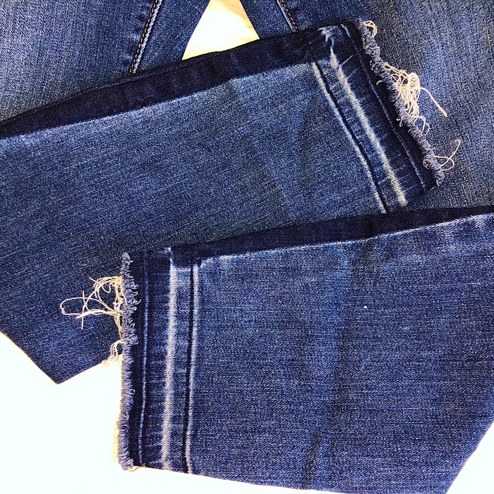 Loft Petite Straight Ankle Jeans w/ frayed cuffs